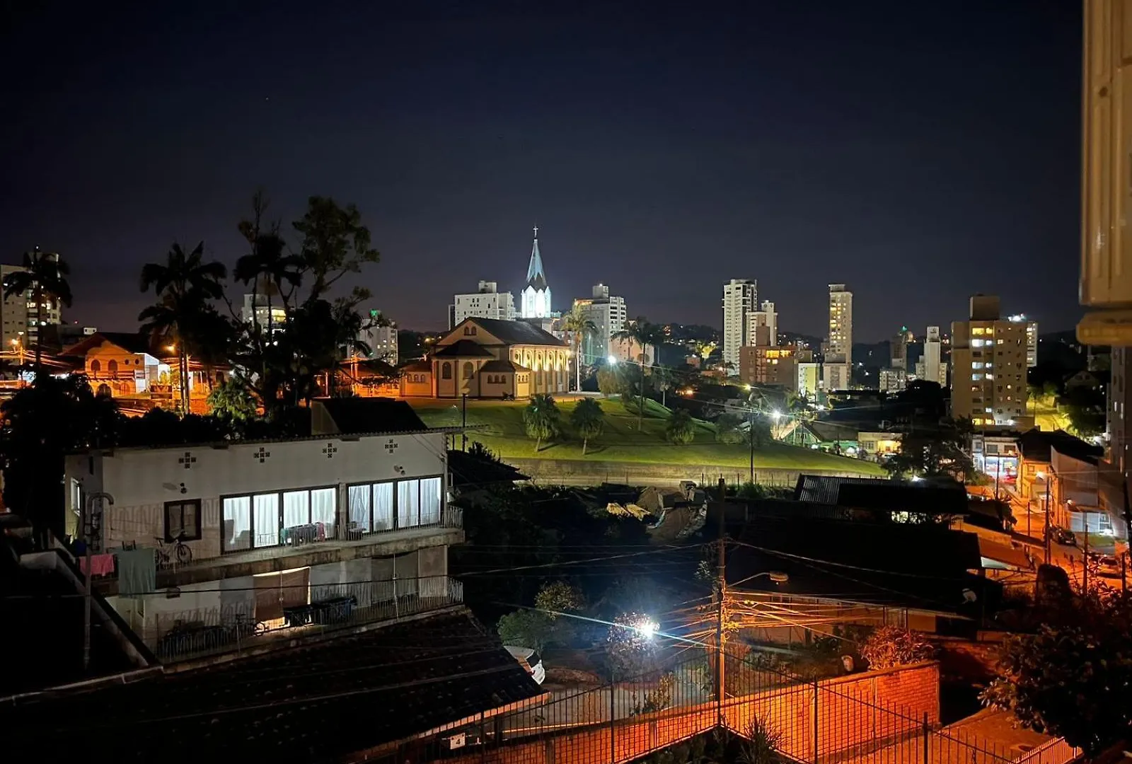 Gasthuis Quarto Privativo Poucos Minutos Da Vila Germanica Oktoberfest Blumenau